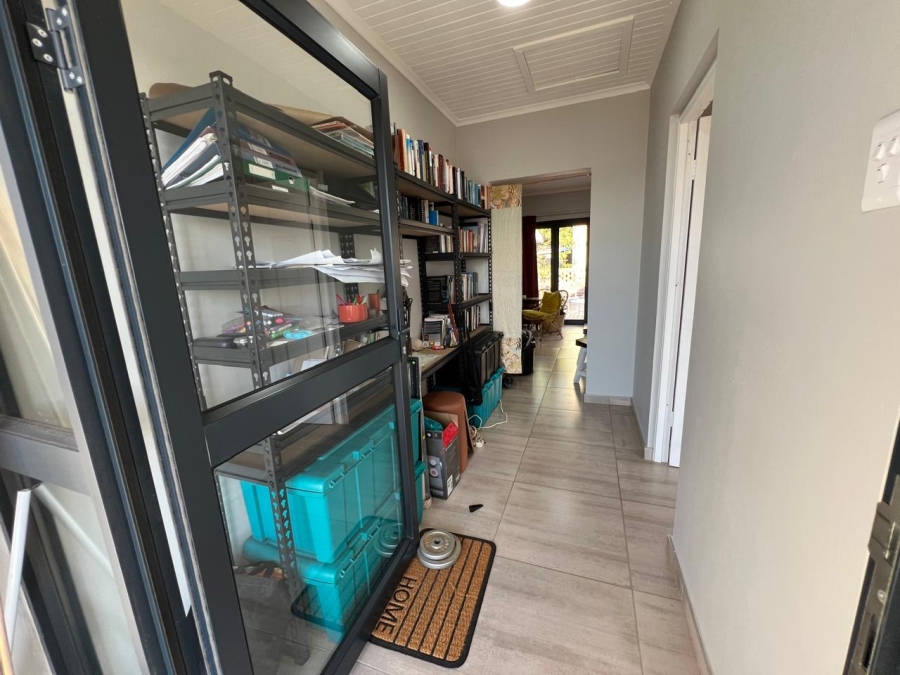 9 Bedroom Property for Sale in Jeffreys Bay Central Eastern Cape